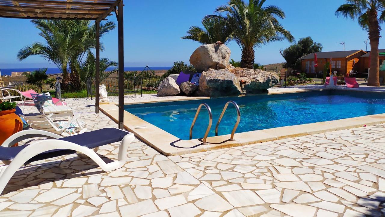 Alojamiento Mar Y Montana Guest House Almeria Ngoại thất bức ảnh