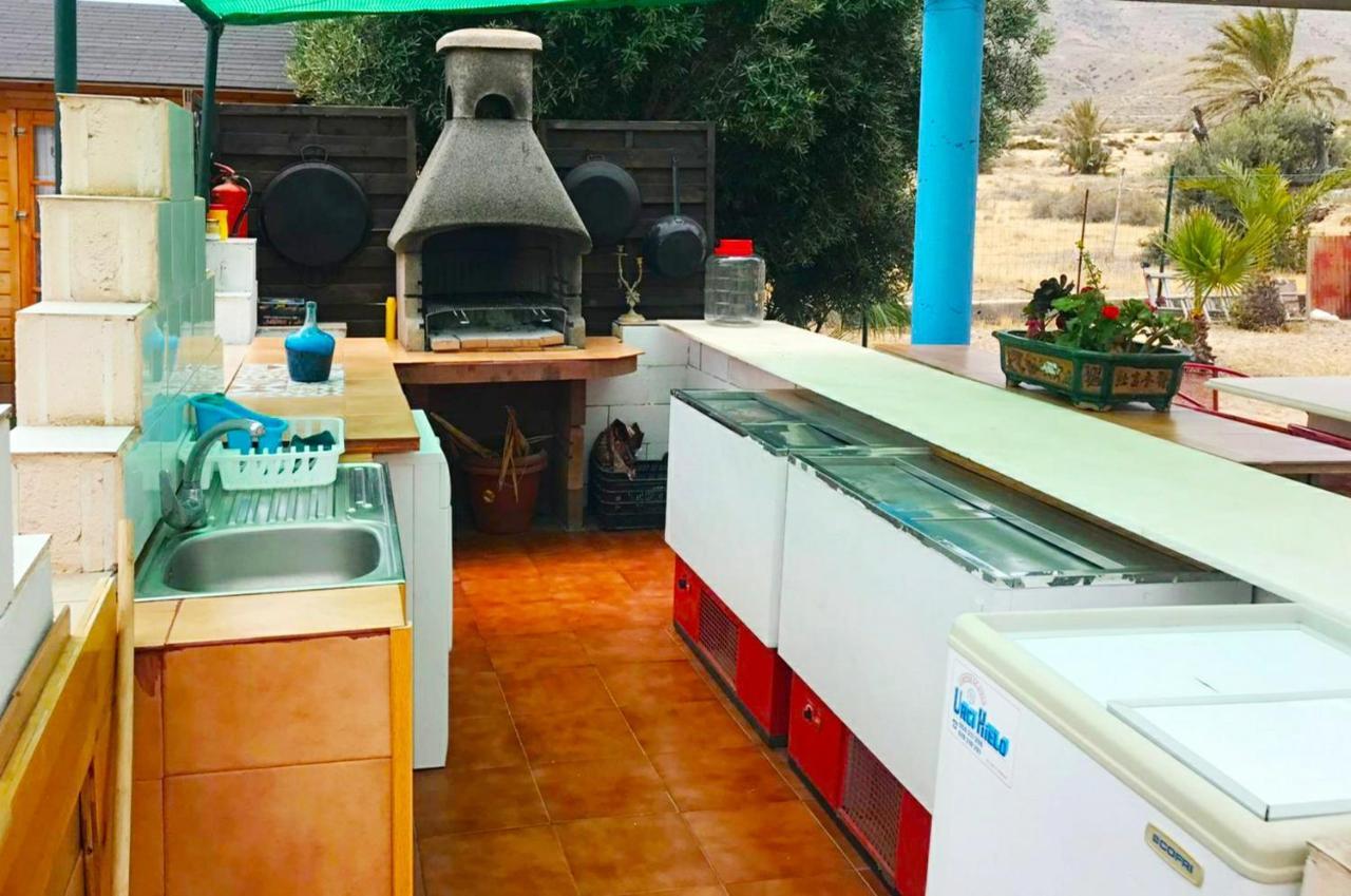 Alojamiento Mar Y Montana Guest House Almeria Ngoại thất bức ảnh